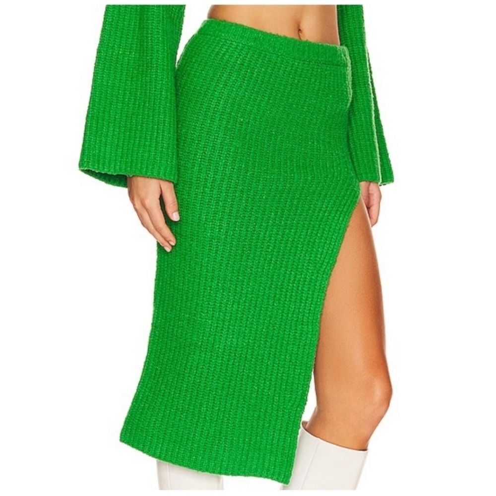 NEW L’Academie Sachiye Knit Midi Skirt in Green Size Small - Picture 3 of 9